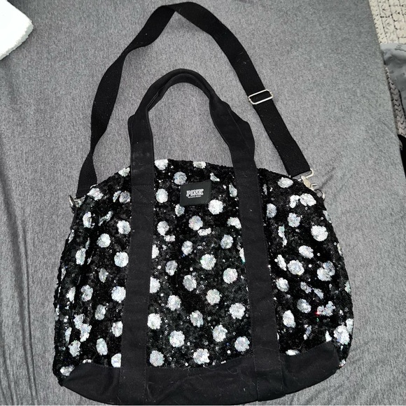 Victoria’s Secret pink 2012 polkadot sequined tote/duffle bag - Picture 1 of 6